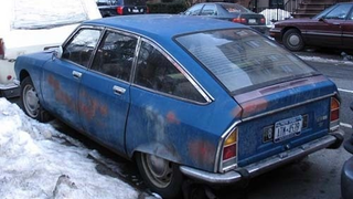 Citroën GS, Rusty But Unbowed, Survives On New York's Mean Streets